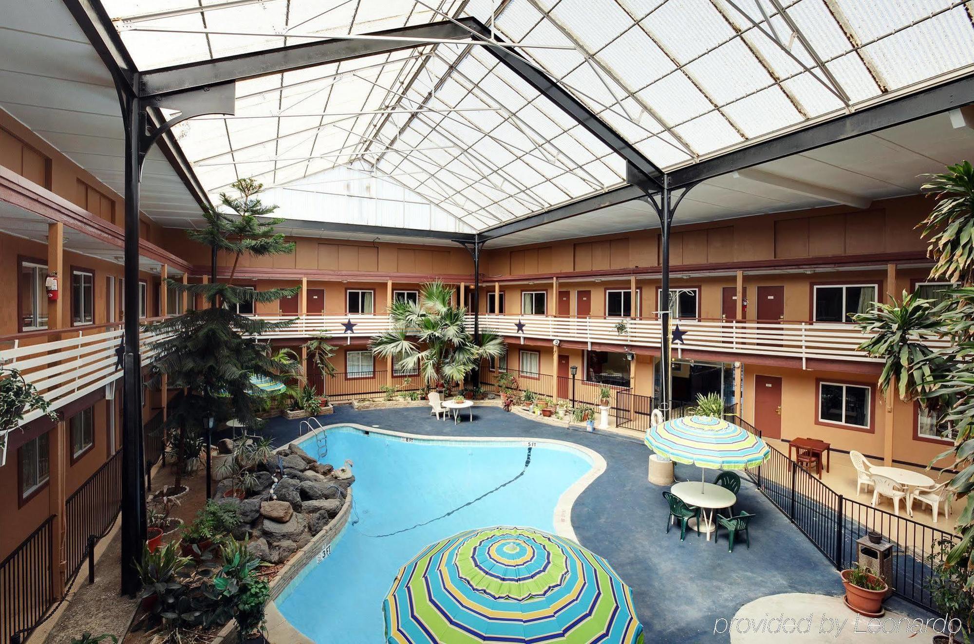 Budget Host Inn Арлінгтон Екстер'єр фото